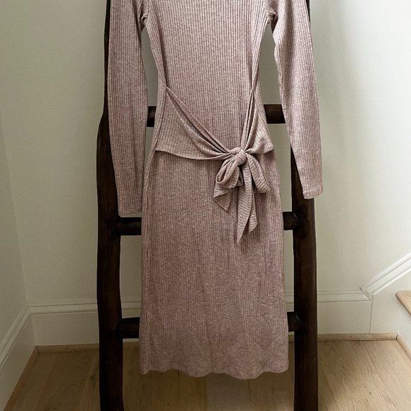 Knit Maxi Dress, Fourteenth Place - Picture 2 of 4